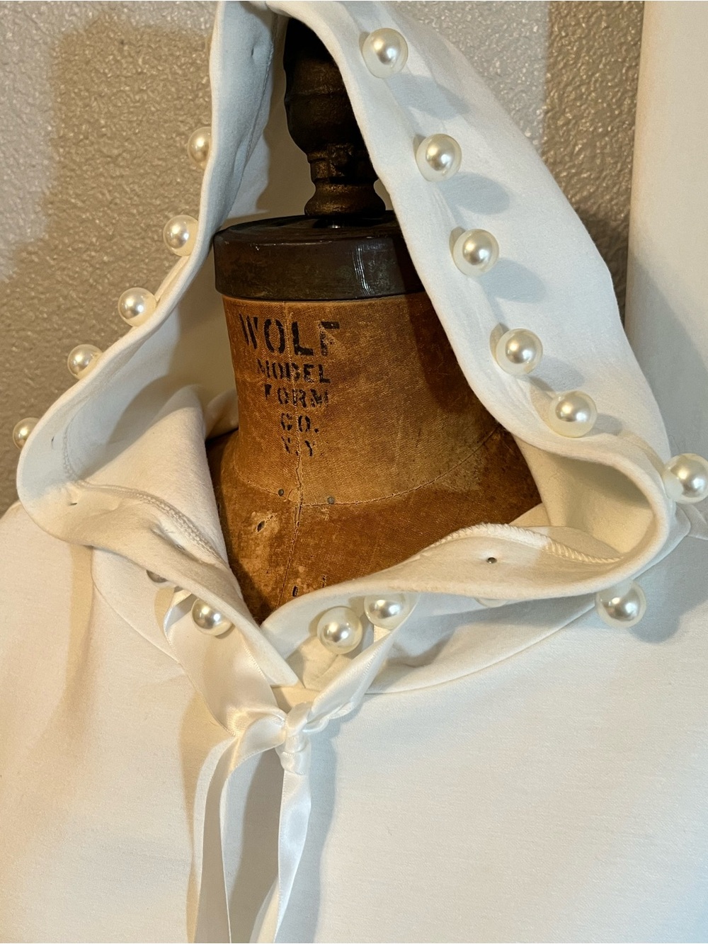 Joh Francine French Scuba Pearl Hoodie White